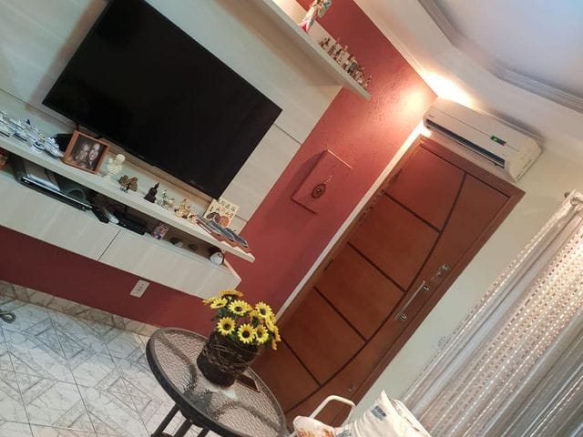 Apartamento com 70m² 2 quartos e 1 banheiro, à venda, no bairro Jardim Boa Esperança (Vicente de Carvalho) em Guarujá
