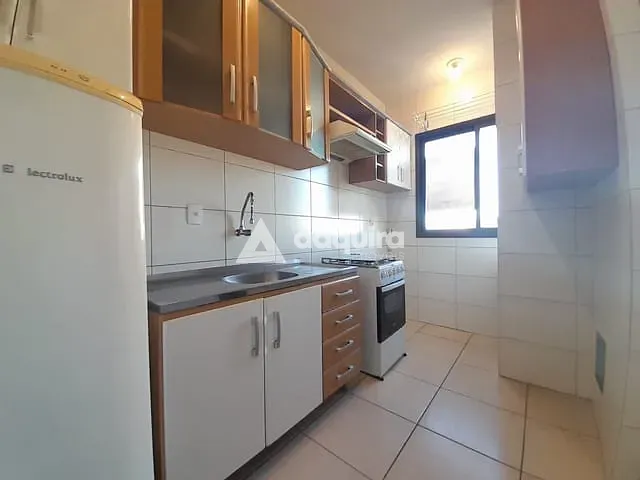 Apartamento 1 quarto e 1 banheiro, para alugar, no bairro Centro em Ponta Grossa