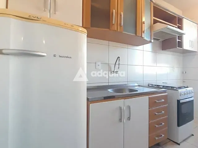 Apartamento 1 quarto e 1 banheiro, para alugar, no bairro Centro em Ponta Grossa