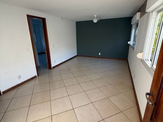 Apartamento 2 quartos e 2 banheiros, à venda, no bairro Vargem Pequena em Rio de Janeiro