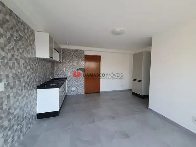 Apartamento 2 quartos e 1 banheiro, para alugar, no bairro Santa Maria em Santo André