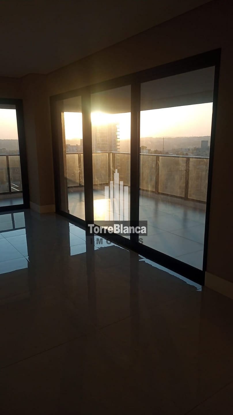 Apartamento à venda com 3 quartos, 288m² - Foto 8
