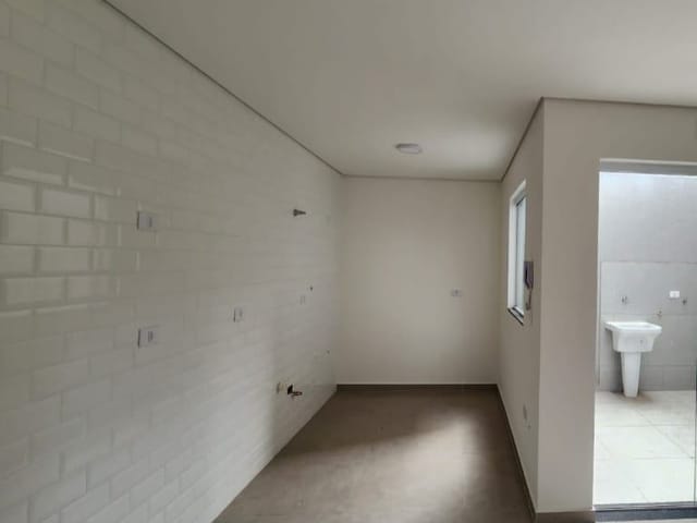 Apartamento 2 quartos e 1 banheiro, à venda, no bairro Vila Bastos em Santo André