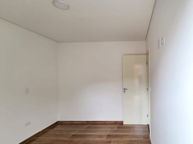 Apartamento 2 quartos e 1 banheiro, à venda, no bairro Vila Bastos em Santo André