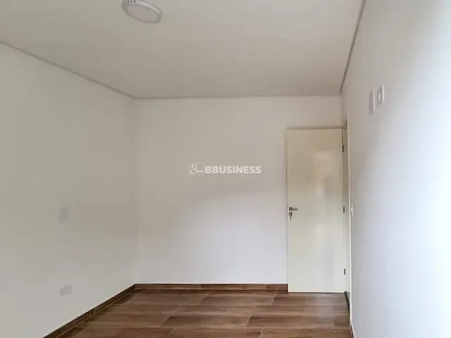 Apartamento 2 quartos e 1 banheiro, à venda, no bairro Vila Bastos em Santo André