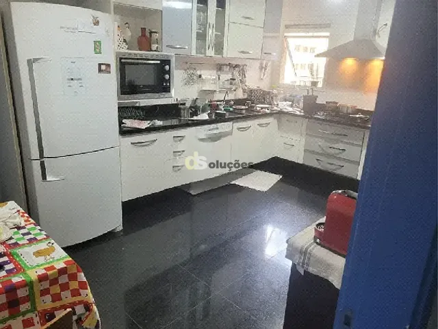 Apartamento 3 quartos e 4 banheiros, à venda, no bairro Vila Uberabinha em São Paulo