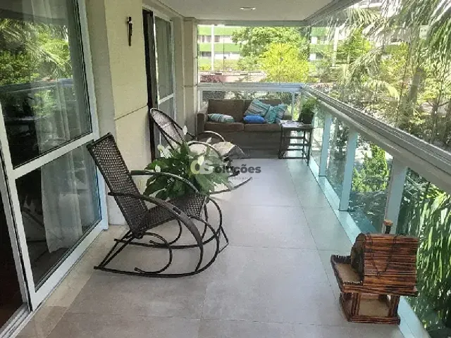 Apartamento 3 quartos e 4 banheiros, à venda, no bairro Vila Uberabinha em São Paulo