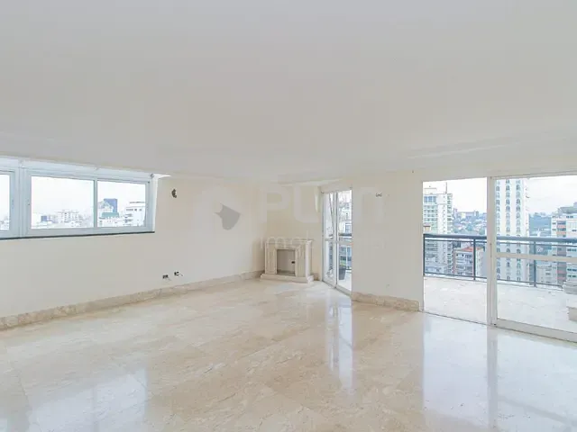 Cobertura / Penthouse 2 quartos e 3 banheiros, à venda, no bairro Higienópolis em São Paulo