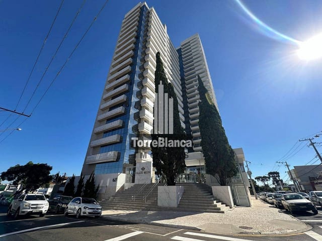 Locação - Apartamento Alto Padrão com 3 quartos, 2 vagas de garagem, Churrasqueira, Edifício Pallazo Masini, Estrela.