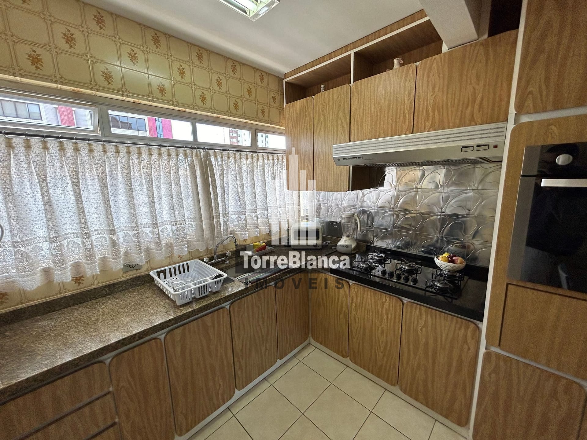 Apartamento à venda e aluguel com 4 quartos, 215m² - Foto 11
