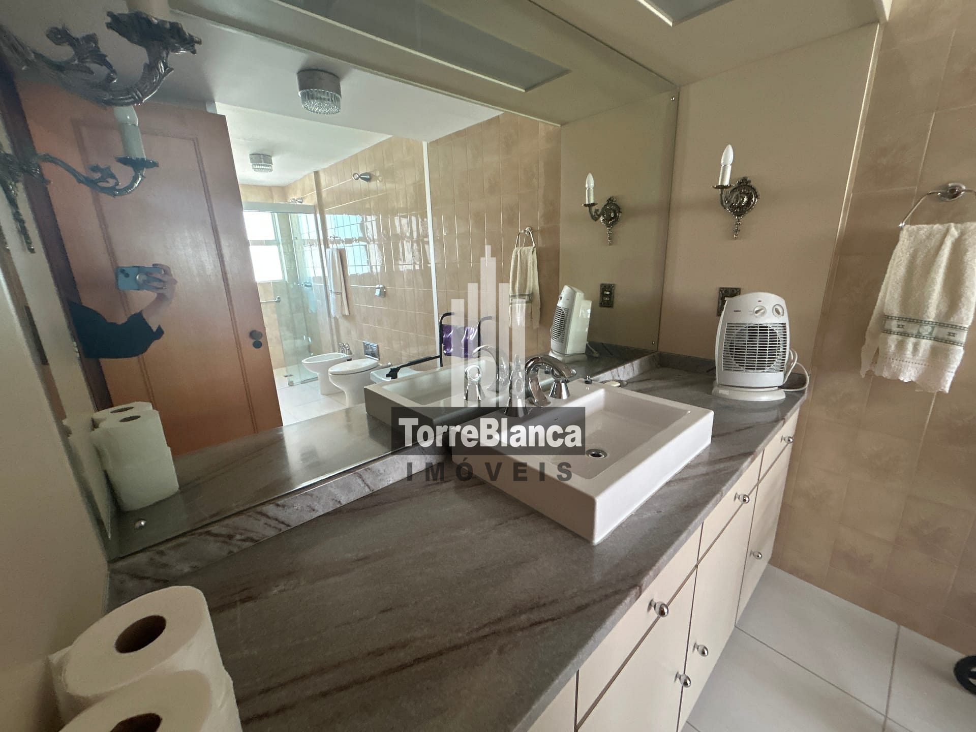 Apartamento à venda e aluguel com 4 quartos, 215m² - Foto 28