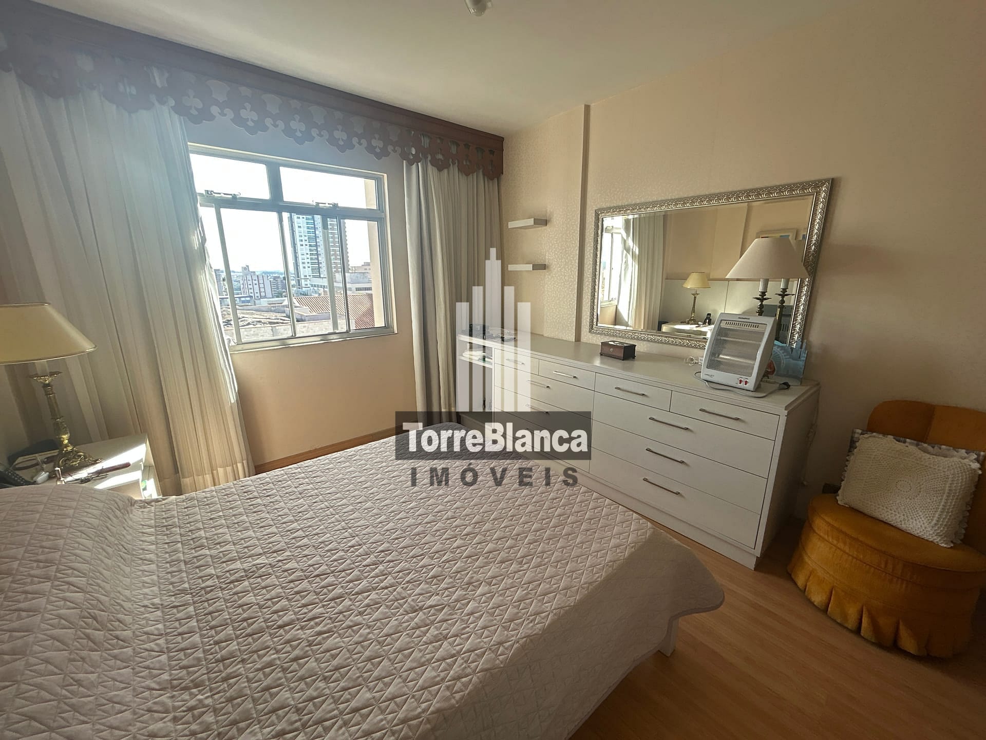 Apartamento à venda e aluguel com 4 quartos, 215m² - Foto 14