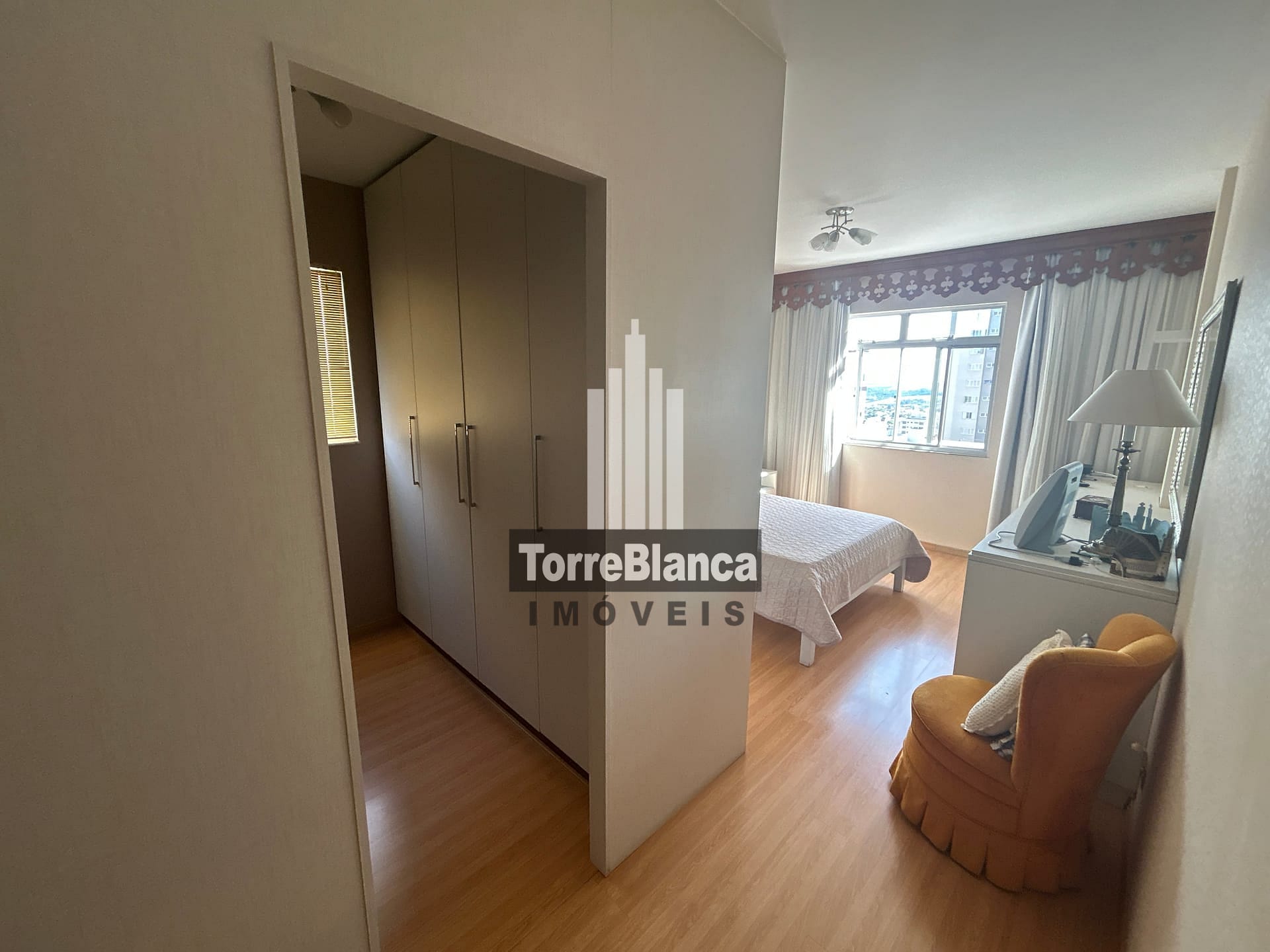 Apartamento à venda e aluguel com 4 quartos, 215m² - Foto 16