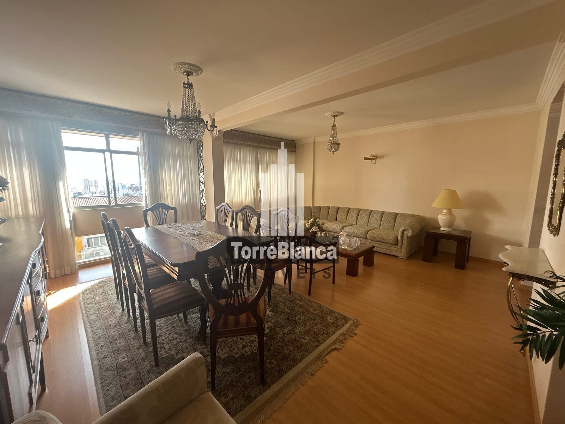 Apartamento à venda e aluguel com 4 quartos, 215m² - Foto 3
