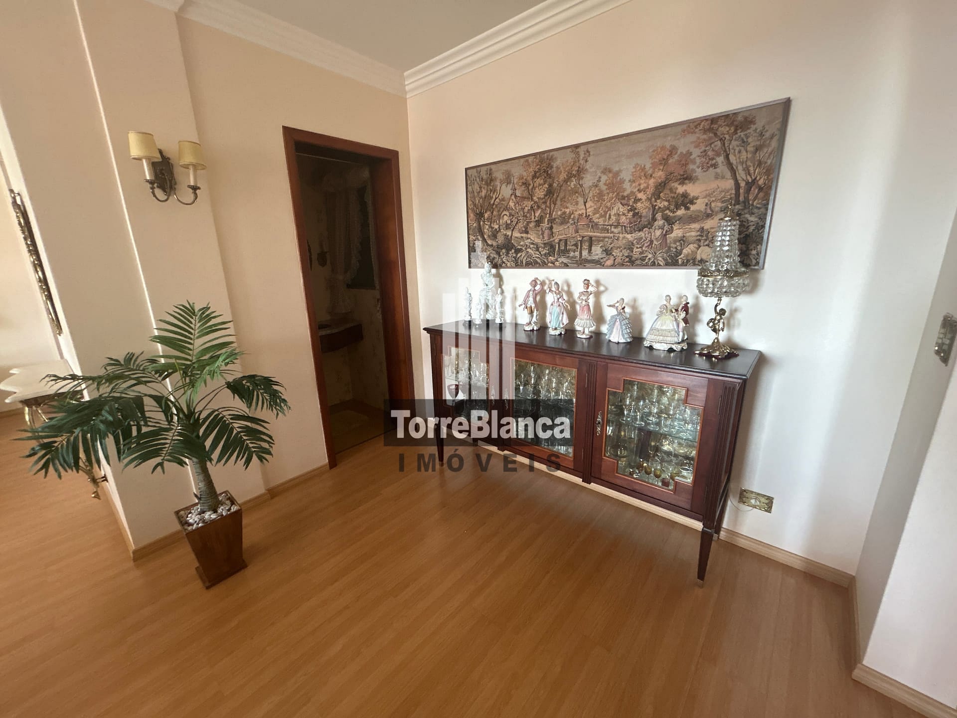 Apartamento à venda e aluguel com 4 quartos, 215m² - Foto 5