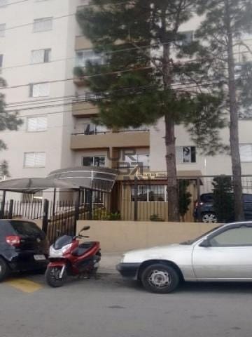 Apartamento à venda com 3 quartos, 67m² - Foto 2