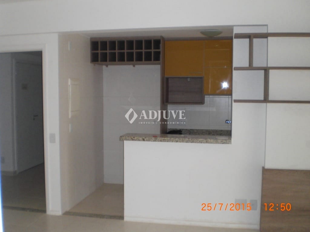 Apartamento à venda com 3 quartos, 108m² - Foto 12