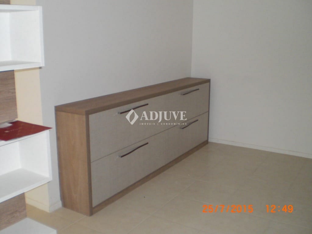 Apartamento à venda com 3 quartos, 108m² - Foto 8
