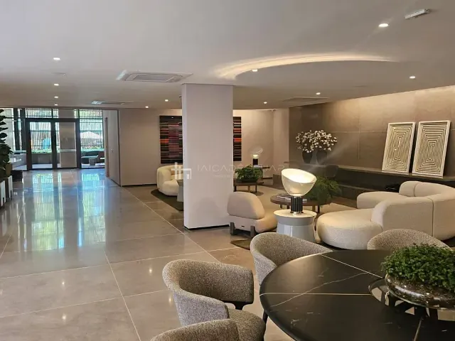 Apartamento 5 quartos e 8 banheiros, à venda, no bairro Vila Nova Conceição em São Paulo