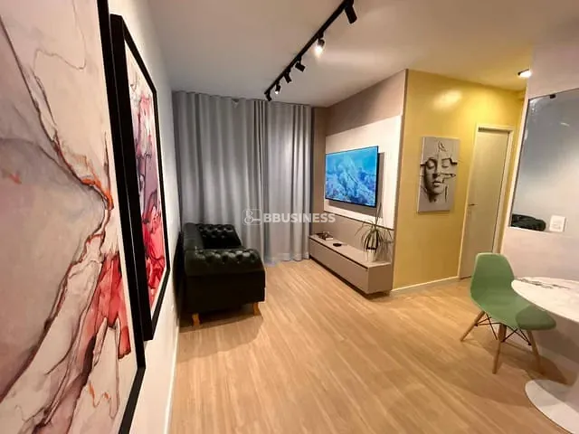 Apartamento 2 quartos e 2 banheiros, à venda, no bairro Centro em Campinas