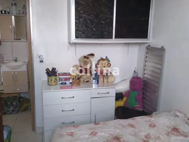 Apartamento 1 quarto e 1 banheiro, à venda, no bairro Conjunto Habitacional Presidente Castelo Branco em Carapicuíba