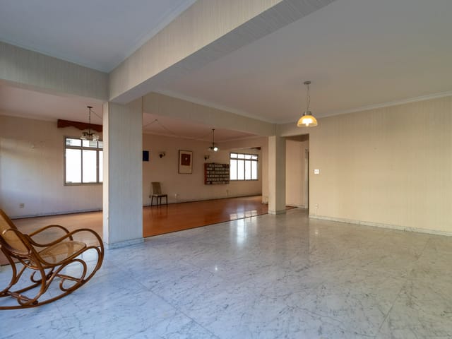 Foto do Apartamento - Apartamento tipo para venda com 4 quartos, sendo 1 suíte, 300m² | Lares e Andares Imóveis