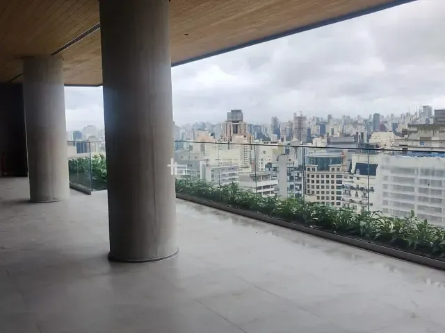 Apartamento 3 quartos e 5 banheiros, à venda, no bairro Moema em São Paulo