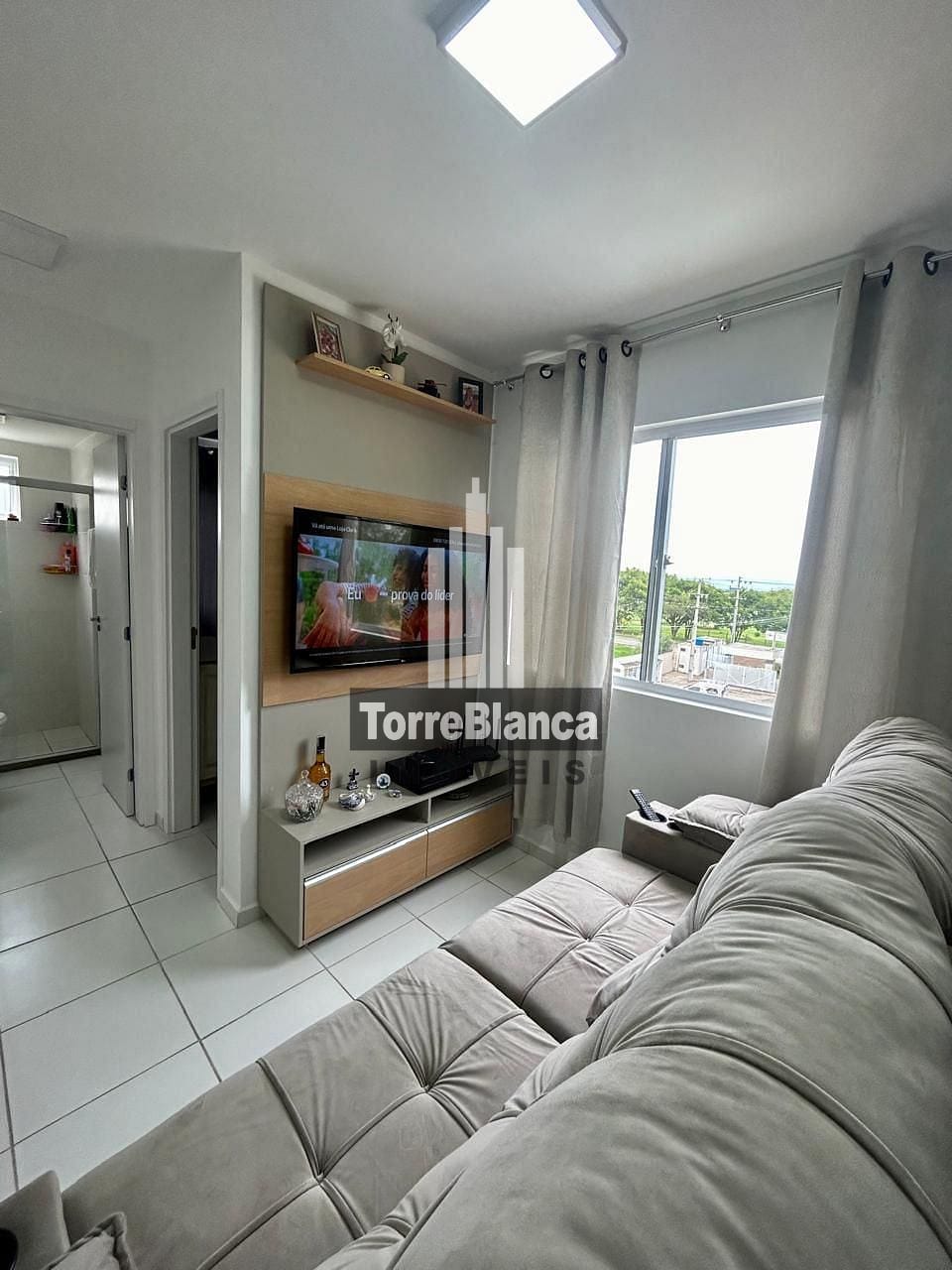 Apartamento à venda com 2 quartos, 45m² - Foto 4