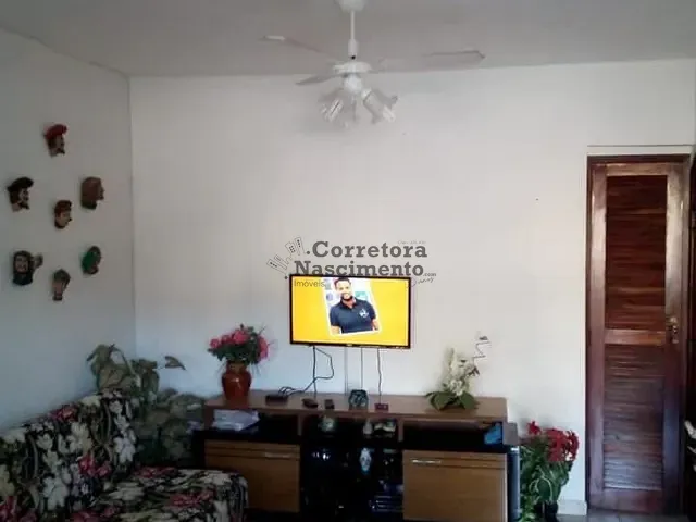 Apartamento à venda, no bairro Itaguá em Ubatuba