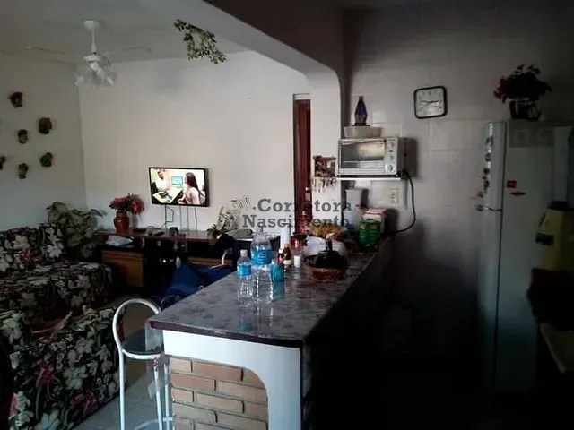 Apartamento à venda, no bairro Itaguá em Ubatuba