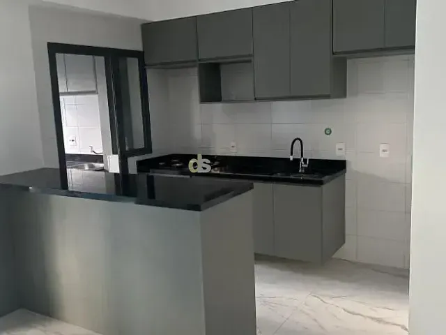 Apartamento 3 quartos e 2 banheiros, à venda, no bairro Jardim das Acácias em São Paulo