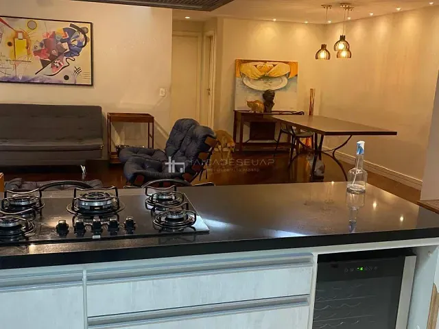 Apartamento 4 quartos e 3 banheiros, à venda, no bairro Vila Uberabinha em São Paulo