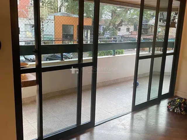 Apartamento 4 quartos e 3 banheiros, à venda, no bairro Vila Uberabinha em São Paulo