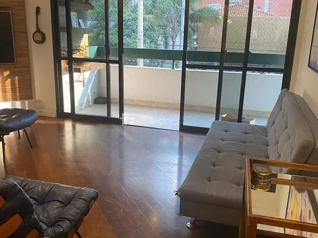 Apartamento 4 quartos e 3 banheiros, à venda, no bairro Vila Uberabinha em São Paulo