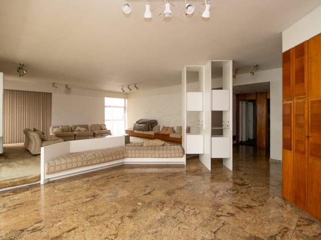 Foto do Apartamento - Apartamento para venda em Santa Cecília com 3 quartos, sendo 1 suíte , 228m² | Lares e Andares Imóveis