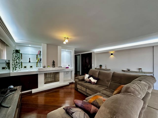 Foto do Apartamento - Apartamento tipo para venda com 4 quartos, sendo 2 suítes, 274m² | Lares e Andares Imóveis