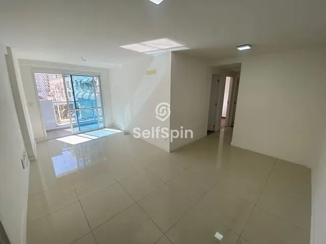 Apartamento com 100m² 3 quartos e 1 banheiro, para alugar, no bairro Icaraí em Niterói