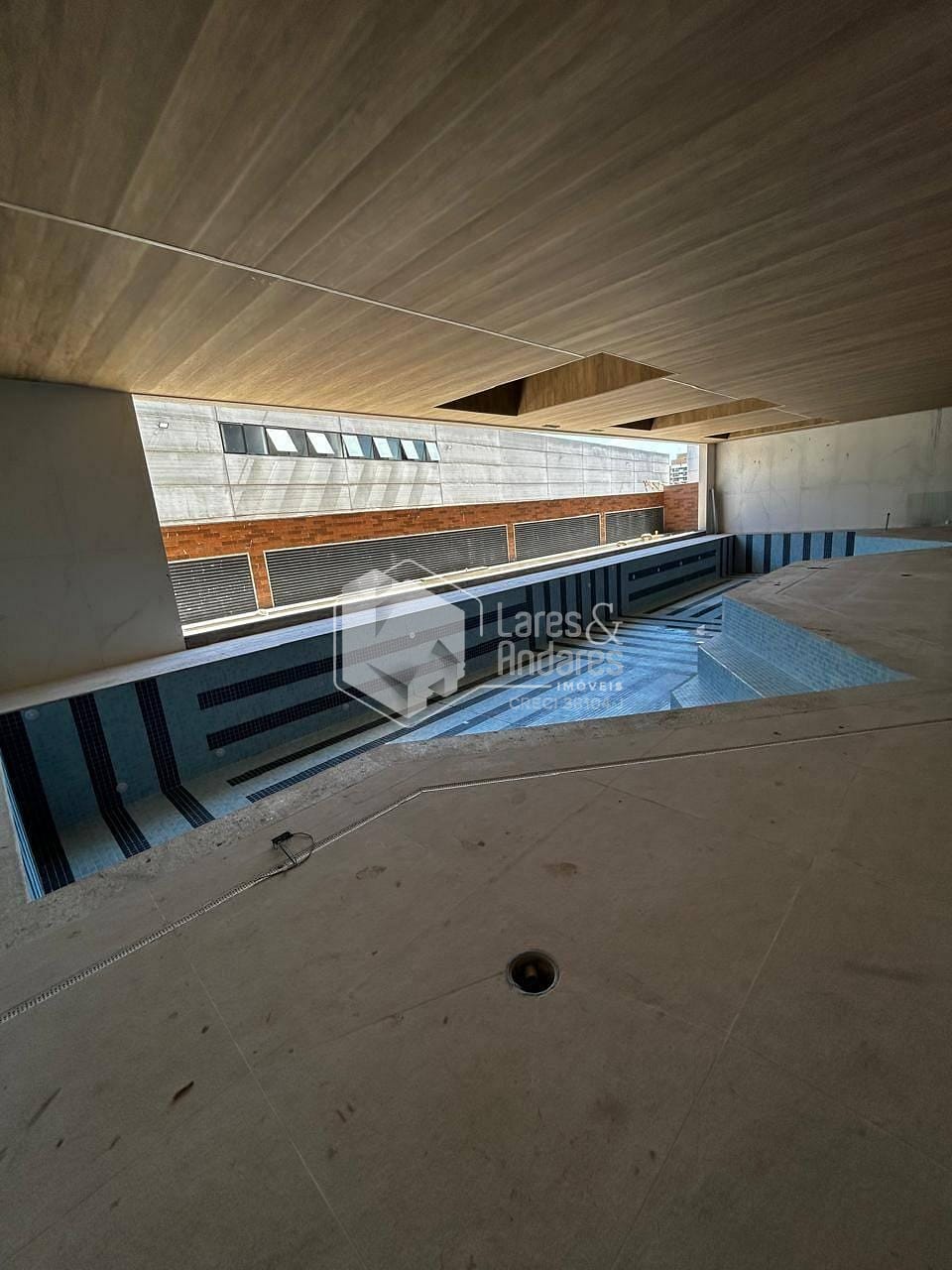 Apartamento à venda com 2 quartos, 90m² - Foto 9