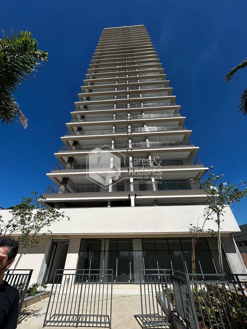 Apartamento à venda com 2 quartos, 90m² - Foto 1