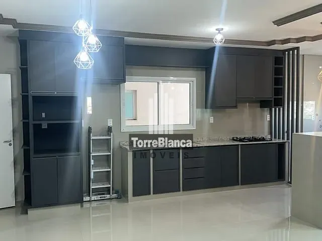 Apartamento com 101m² 2 quartos e 2 banheiros, à venda, no bairro Nova Rússia em Ponta Grossa