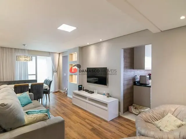 Apartamento 2 quartos e 1 banheiro, para alugar, no bairro Campestre em Santo André