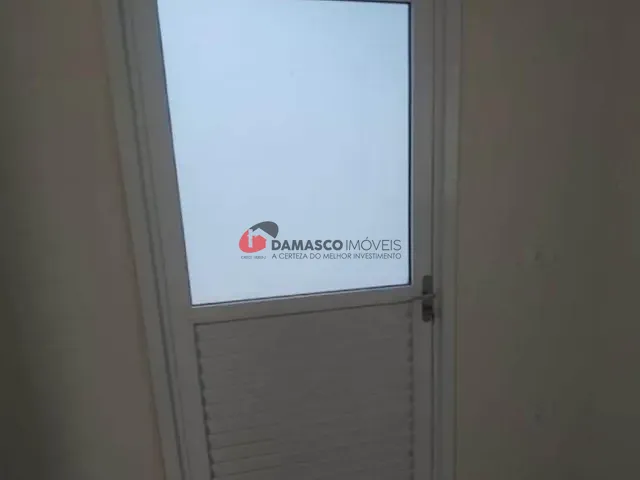 Apartamento 2 quartos e 1 banheiro, à venda, no bairro Parque das Nações em Santo André