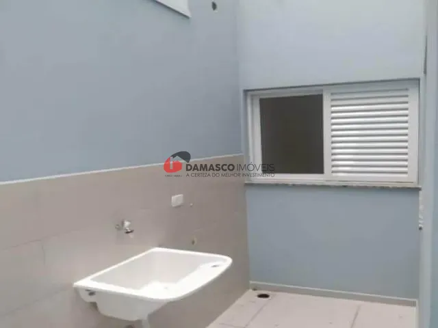 Apartamento 2 quartos e 1 banheiro, à venda, no bairro Parque das Nações em Santo André