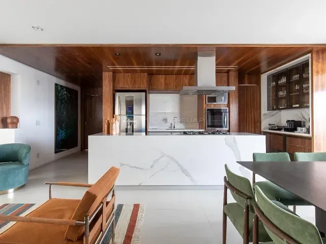 Apartamento 2 quartos e 4 banheiros, à venda, no bairro Jardim das Acácias em São Paulo