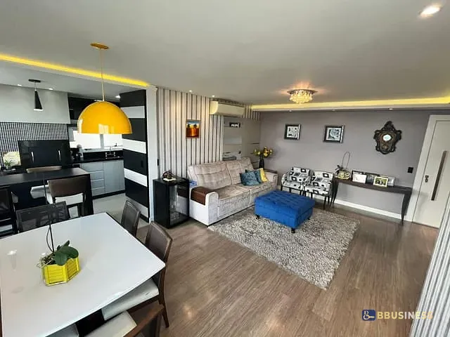 Apartamento 3 quartos e 3 banheiros, à venda, no bairro Cristo Redentor em Caxias do Sul