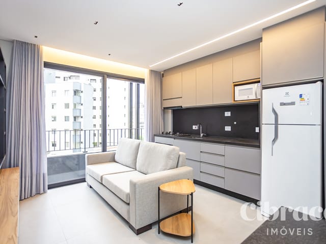 Apartamento 1 quarto e 1 banheiro, para alugar, no bairro Bigorrilho em Curitiba