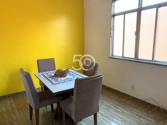 Apartamento 2 quartos e 1 banheiro, à venda, no bairro Vicente de Carvalho em Rio de Janeiro