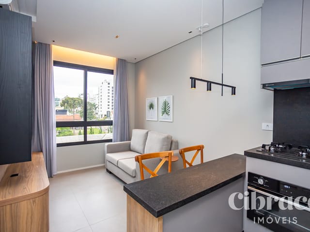 Apartamento 1 quarto e 1 banheiro, para alugar, no bairro Bigorrilho em Curitiba