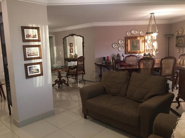 Foto do Apartamento - Apartamento à venda 4 Quartos, 4 Suites, 2 Vagas, 290M², Centro, Uberaba - MG | Top Line | ZUCATO IMOBILIARIA LTDA