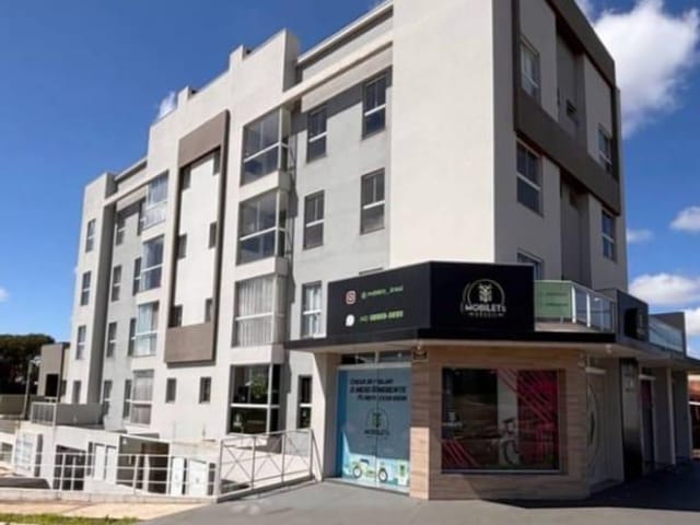 Apartamento Semi Mobiliado à Venda com 3 Quartos